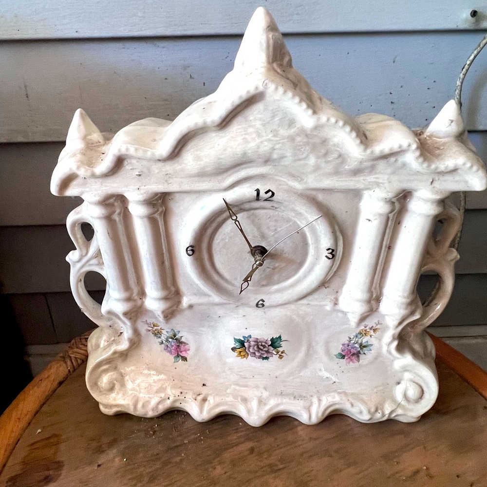 Old mantle clock
